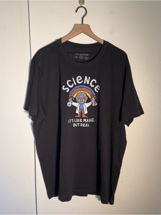 Life Is Good Tops - LIFE IS GOOD “Science it’s like real magic” oversized graphic tshirt XXL
